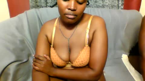 Snapshot of shania_sleigh chatting on 02-02-26, 05:11 shania_sleigh online show from 02-02-26, 05:11