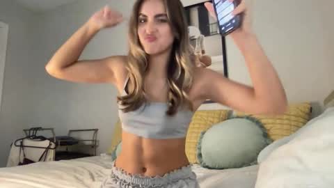 Snapshot of shaniandeagle_ chatting on 11-26-25, 11:50 shaniandeagle_ online show from 11-26-25, 11:50