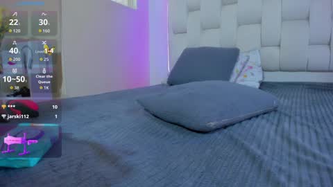 Shana online show from 09-24-25, 02:31