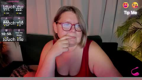 Shannon online show from 09-22-25, 01:02