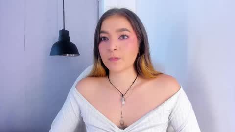 Snapshot of shanntal__ chatting on 09-13-25, 07:46 Shanntal online show from 09-13-25, 07:46