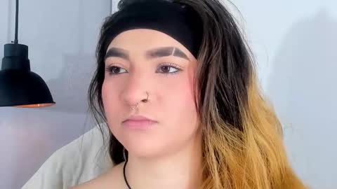 Snapshot of shanntal__ chatting on 10-15-25, 07:14 Shanntal online show from 10-15-25, 07:14