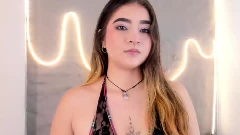 Snapshot of shanntal__ chatting on 02-01-26, 12:59 Shanntal online show from 02-01-26, 12:59