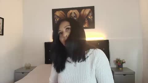 Snapshot of shanon_mature_ chatting on 06-16-26, 07:27 Shanon online show from 06-16-26, 07:27