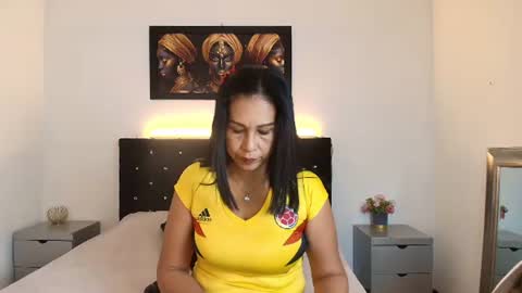 Snapshot of shanon_mature_ chatting on 06-23-26, 07:12 Shanon online show from 06-23-26, 07:12