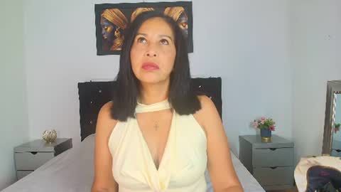 Snapshot of shanon_mature_ chatting on 07-10-26, 07:27 Shanon online show from 07-10-26, 07:27