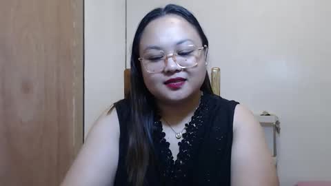 Snapshot of shantal_romance8 chatting on 04-29-26, 06:50 shantal_romance8 online show from 04-29-26, 06:50