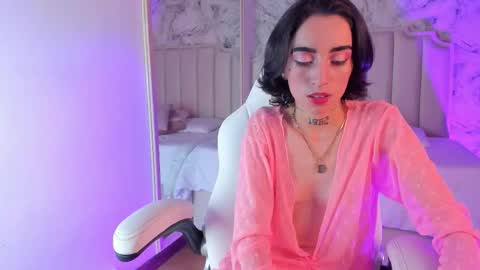 Shantal online show from 10-11-25, 03:50