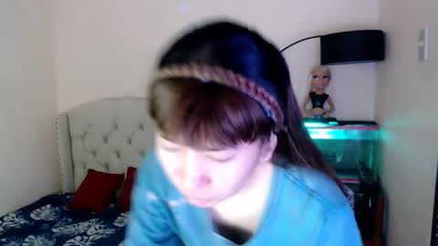 SHANTA FOX  s online show from 04-03-26, 01:20