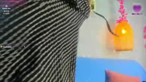 Snapshot of shantallvegga1 chatting on 05-29-26, 12:03 shantallvegga1 online show from 05-29-26, 12:03