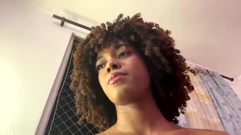 Snapshot of shantalwilliams chatting on 01-17-25, 12:10 shantalwilliams online show from 01-17-25, 12:10