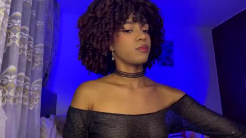 Snapshot of shantalwilliams chatting on 03-06-25, 01:16 shantalwilliams online show from 03-06-25, 01:16