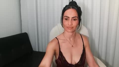 shantal online show from 02-12-25, 02:45