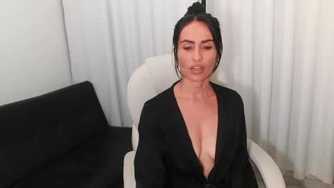 shantal online show from 02-21-25, 03:45