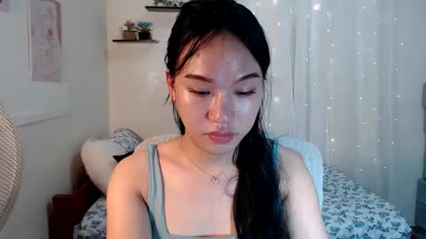 Snapshot of shantel_xx chatting on 12-21-25, 01:18 Shantel online show from 12-21-25, 01:18