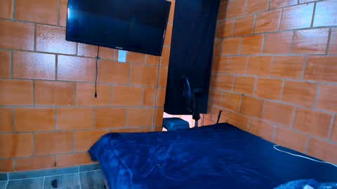 My real name is bella  Much Gust  online show from 12-27-24, 10:16