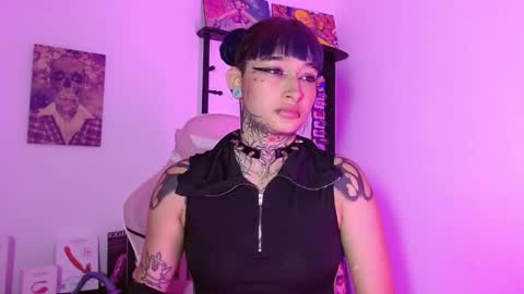 sharaross1 online show from 03-22-26, 04:38