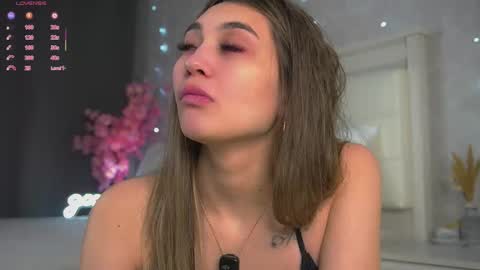 Snapshot of shararubert chatting on 02-23-26, 11:51 Ellysa and Mila online show from 02-23-26, 11:51