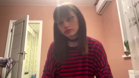 Kira online show from 04-30-26, 05:19