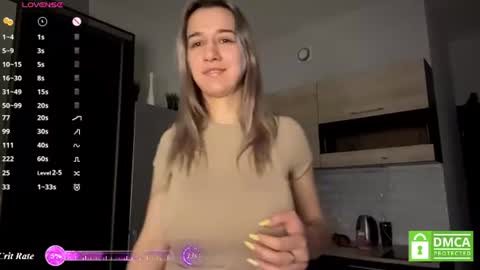 Snapshot of sharitaklemme chatting on 07-02-26, 07:25 Coraline online show from 07-02-26, 07:25