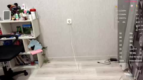 Snapshot of sharitaklemme chatting on 07-10-26, 07:38 Coraline online show from 07-10-26, 07:38