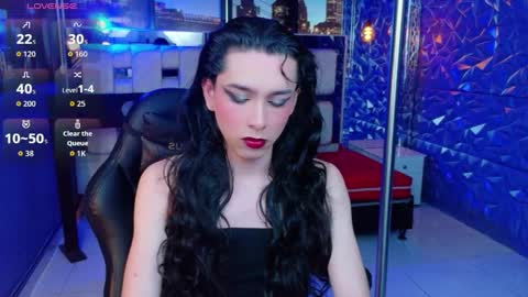 Sharlond online show from 05-27-26, 01:08