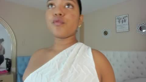 Sharlot online show from 07-15-26, 12:32