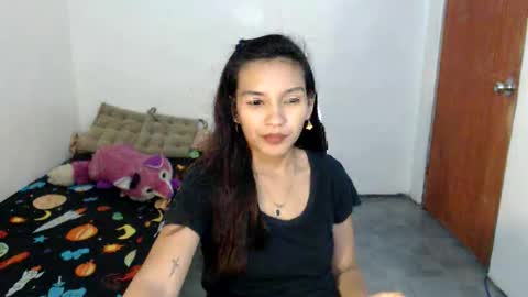 Snapshot of sharminex chatting on 06-06-26, 12:54 sharminex online show from 06-06-26, 12:54