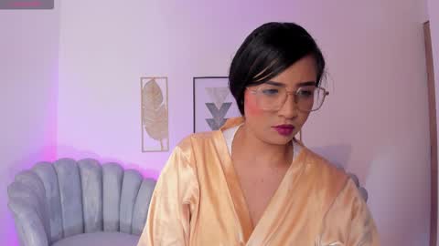 sharon_breezee online show from 11-18-25, 01:33