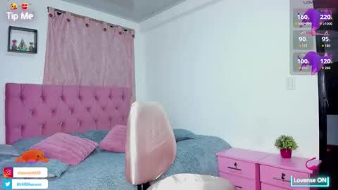 Snapshot of sharon_hill1 chatting on 10-01-25, 10:38 Jessica independent model online show from 10-01-25, 10:38