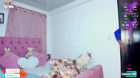Snapshot of sharon_hill1 chatting on 10-17-25, 10:12 Jessica independent model online show from 10-17-25, 10:12