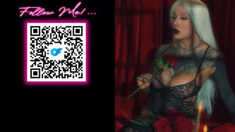 Snapshot of sharpay_evans chatting on 03-03-26, 09:53 Antonia online show from 03-03-26, 09:53