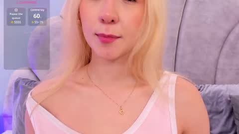 Snapshot of shatall_rouge chatting on 02-01-25, 08:37 Shantall online show from 02-01-25, 08:37