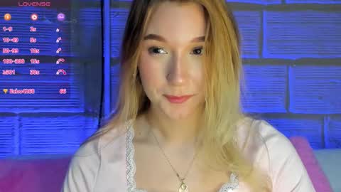 Snapshot of shatall_rouge chatting on 02-12-26, 01:55 Shantall online show from 02-12-26, 01:55