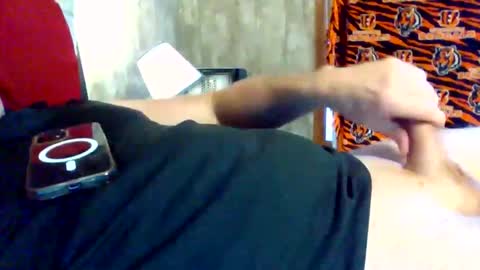 shaun_hatcher31 online show from 05-13-26, 01:41