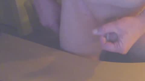 Snapshot of shaved164 chatting on 12-07-24, 03:30 Frans online show from 12-07-24, 03:30