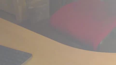 Snapshot of shaved164 chatting on 02-10-25, 12:30 Frans online show from 02-10-25, 12:30