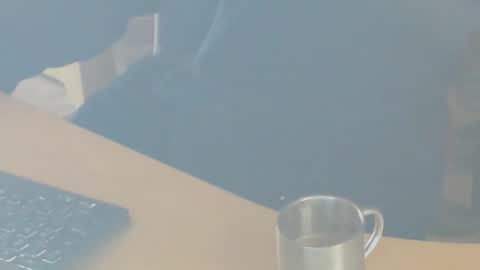 Snapshot of shaved164 chatting on 02-14-25, 01:51 Frans online show from 02-14-25, 01:51