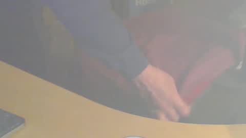 Snapshot of shaved164 chatting on 02-14-25, 10:58 Frans online show from 02-14-25, 10:58