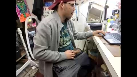 Snapshot of shawnboarder94 chatting on 03-10-25, 01:23 snowboarder9420 online show from 03-10-25, 01:23