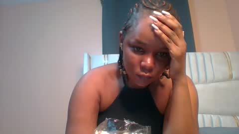 Shay diva online show from 10-12-25, 09:25
