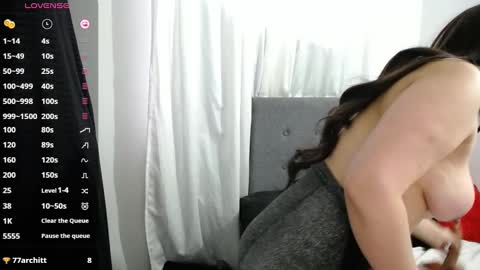 shayla_10 online show from 10-06-25, 10:56