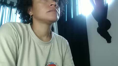 Shayna online show from 12-19-24, 05:40