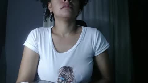 Shayna online show from 01-04-25, 11:33