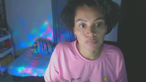 Shayna online show from 02-24-25, 12:09