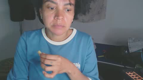 Shayna online show from 11-24-25, 02:33