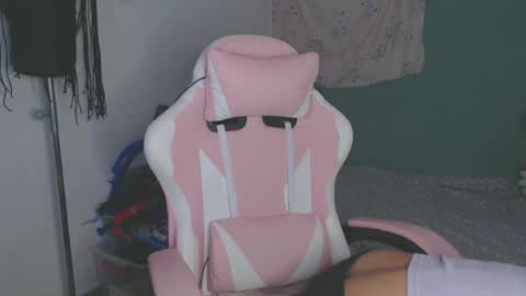 Shayna online show from 07-18-26, 02:49