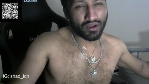 Snapshot of shdrz224 chatting on 01-11-25, 08:22 Shad online show from 01-11-25, 08:22