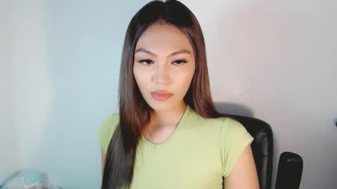 Snapshot of shealana69 chatting on 09-08-25, 02:16 MY IG Shealana69 online show from 09-08-25, 02:16