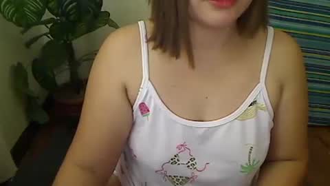 Snapshot of shebomb488504 chatting on 02-13-25, 08:27 jane online show from 02-13-25, 08:27